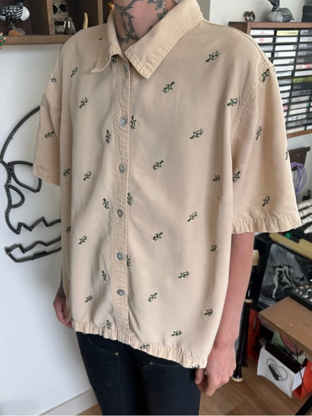 Vintage 80s 90s Boxy Embroidered Turtles S/S Button Down Shirt ~ Size 2X - Picture 3 of 7